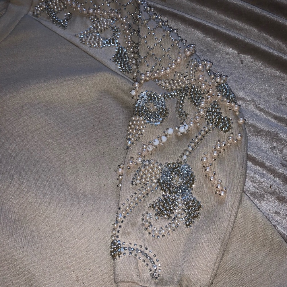 Sweatshirt - Picture 5 of 5